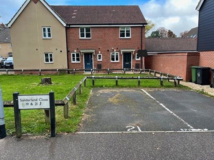 2 Bedroom Property To Rent In Sunderland Close, Carbrooke, Thetford, IP25