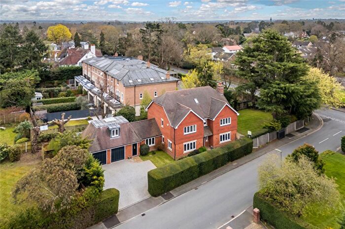 6 Bedroom Detached House For Sale In The Paddocks, Weybridge, Surrey, KT13