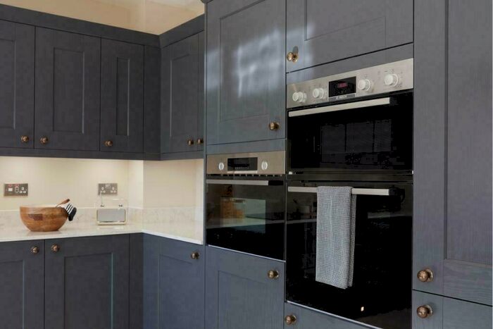 4 Bedroom Detached House For Sale In Station Road, Hibaldstow, North Lincolnshire, DN20