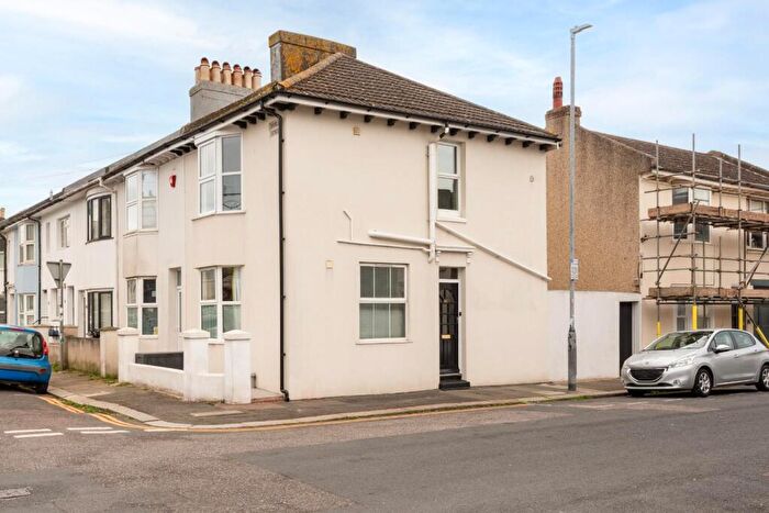 3 Bedroom End Of Terrace House For Sale In Shirley Street, Hove, BN3