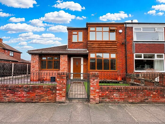 4 Bedroom Semi Detached House For Sale In Gee Lane, Eccles, M30
