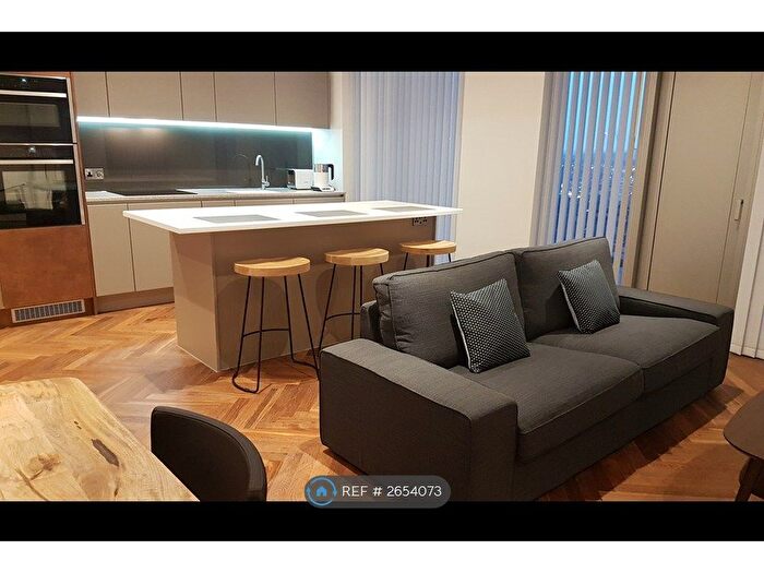 2 Bedroom Flat To Rent In South Tower, Manchester, M15
