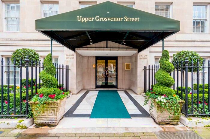 3 Bedroom Flat To Rent In Upper Grosvenor Street, London, W1K