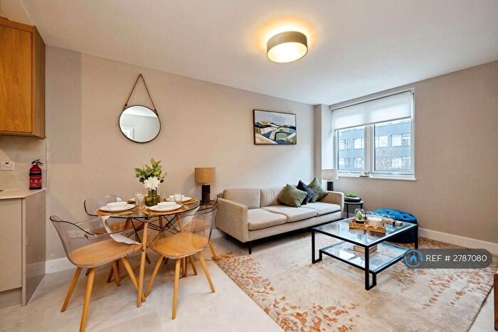 1 Bedroom Flat To Rent In Skyline Plaza, Commercial Road, E1