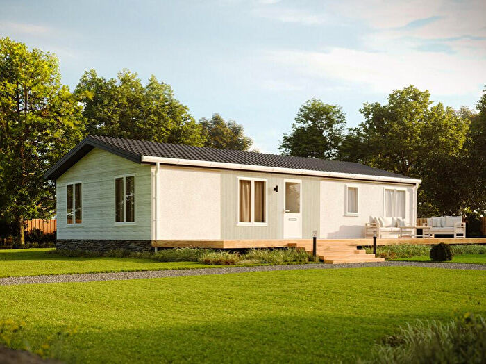 2 Bedroom Park Home For Sale In Northampton, Northamptonshire, NN6