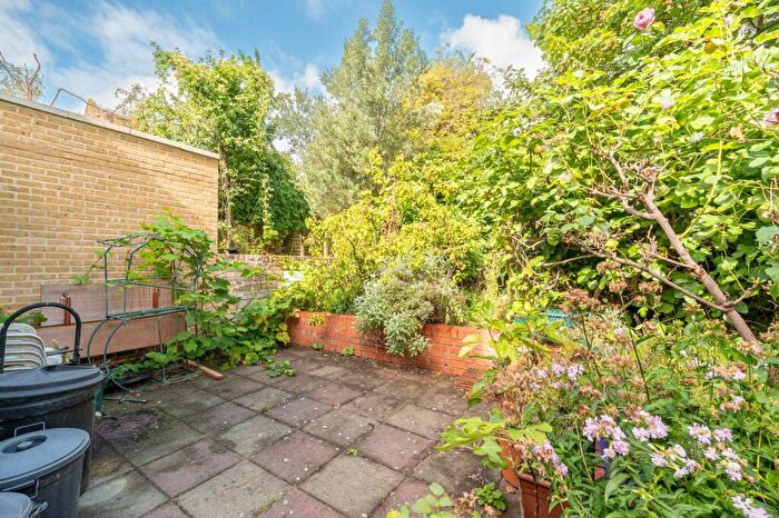 6 Bedroom Terraced House For Sale In Burton Road, Brondesbury, London, NW6