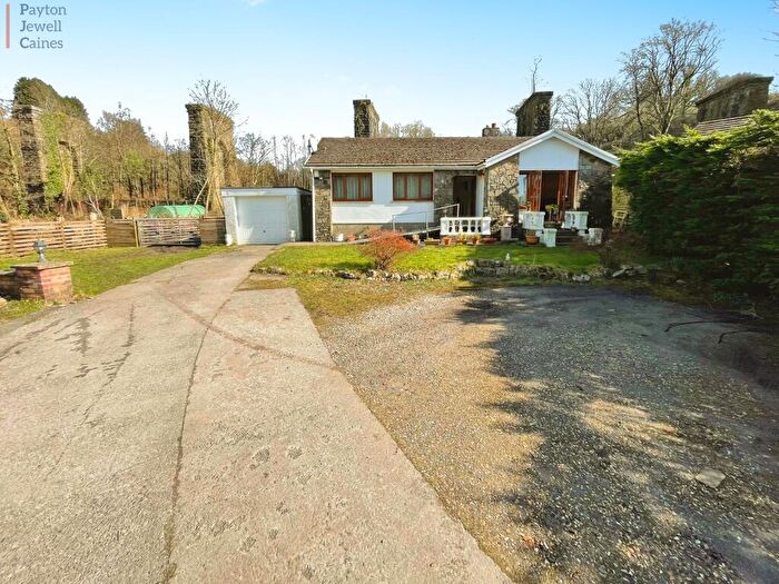 4 Bedroom Detached Bungalow For Sale In Meadow View, Blackmill, Bridgend County., CF35