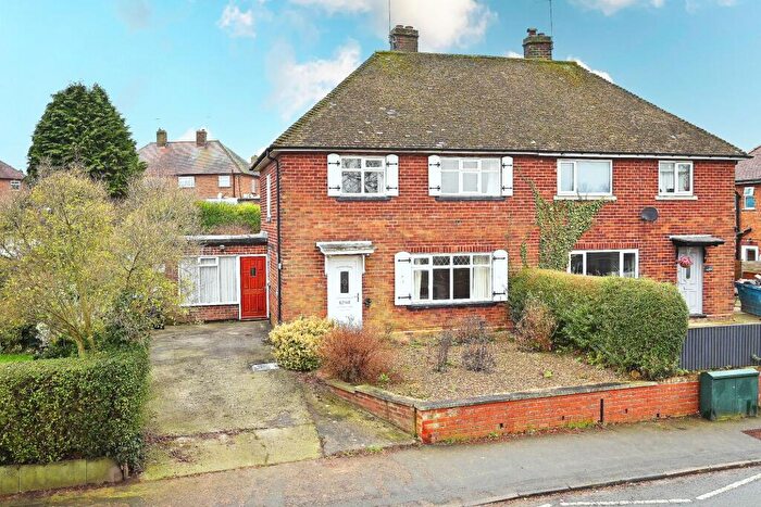 3 Bedroom Semi-Detached House For Sale In Halfpenny Lane, Knaresborough, HG5