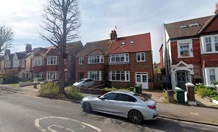 3 Bedroom Maisonette To Rent In Rutland Gardens, Hove, BN3