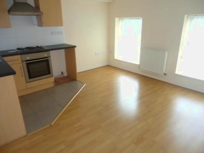 1 Bedroom Flat To Rent In Belmont View, Anfield, Liverpool, L6