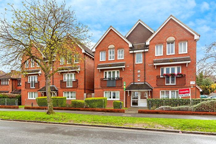 1 Bedroom Flat For Sale In Merton Road, Slough, SL1