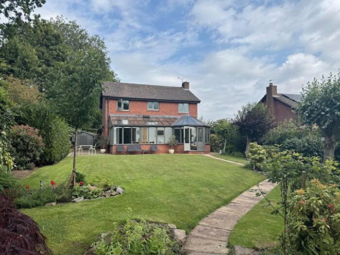 4 Bedroom Detached House To Rent In Leafenden Close, Darley Abbey, DE22