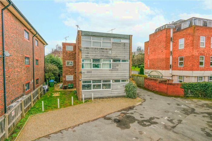 Studio To Rent In Monument Hill, Weybridge, Surrey, KT13