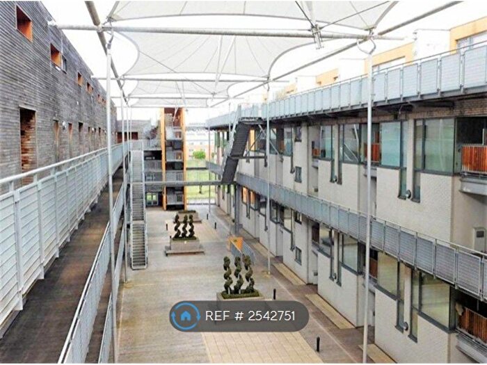 2 Bedroom Flat To Rent In Hulme High Street, Manchester, M15