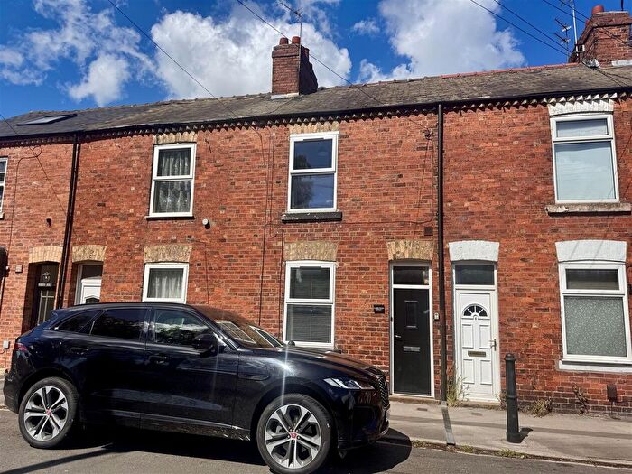 1 Bedroom Flat To Rent In Jubilee Terrace, Leeman Road, YO26