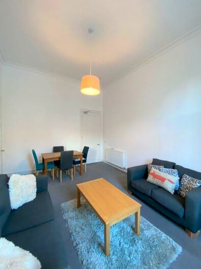 4 Bedroom Flat To Rent In Brunswick Place, Leith, Edinburgh, EH7