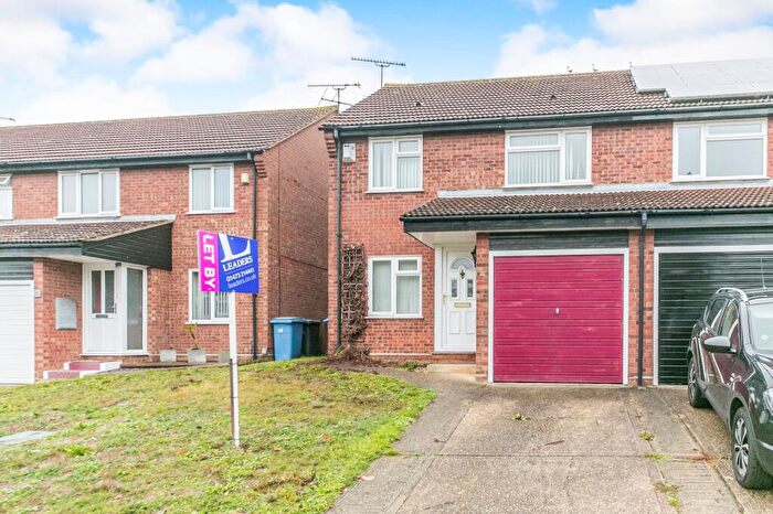 3 Bedroom House To Rent In Buttercup Close, Ipswich, IP8