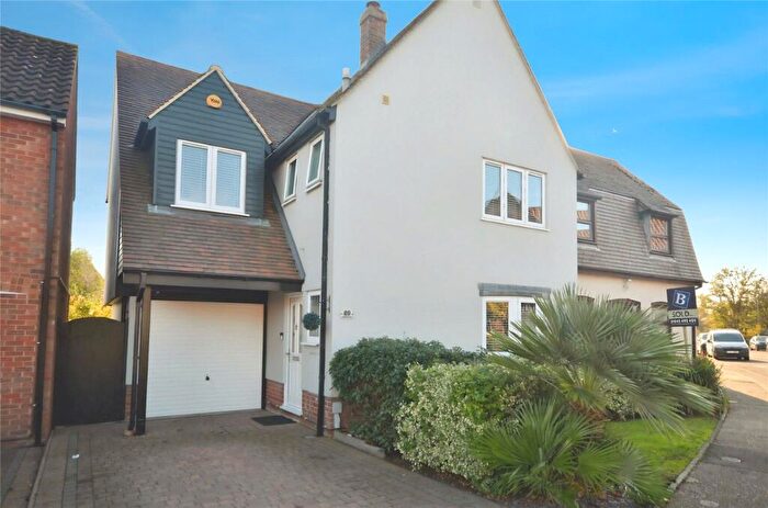 4 Bedroom Semi-Detached House To Rent In Collingwood Road, South Woodham Ferrers, Chelmsford, Essex, CM3