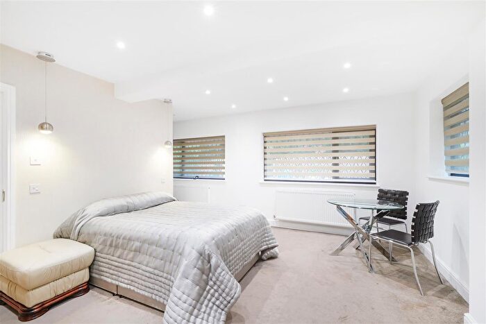 5 Bedroom Detached House To Rent In South Hill Avenue, Harrow-On-The-Hill, Harrow, HA1