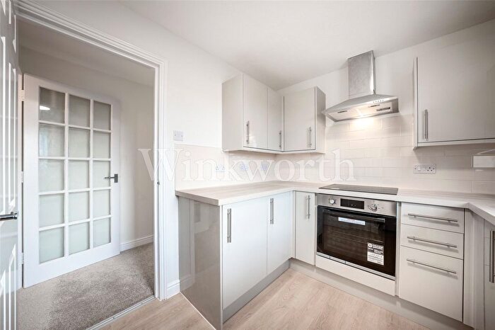 1 Bedroom Flat To Rent In Dairyman Close, London, NW2