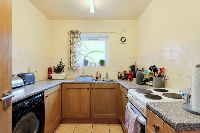 1 Bedroom Apartment To Rent In Headford Gardens, Devonshire Green, S3