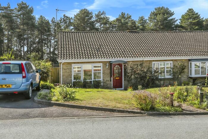 3 Bedroom Semi-Detached Bungalow For Sale In Greenways, Sutton Heath, Woodbridge, IP12