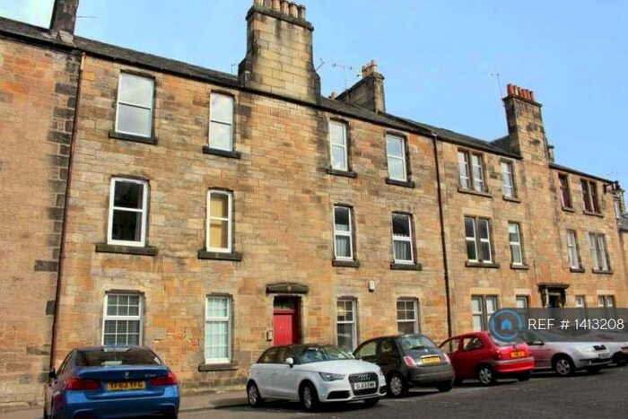 2 Bedroom Flat To Rent In Bruce Street Stirling, Stirling, FK8