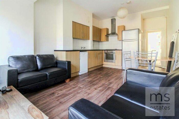 3 Bedroom Terraced House To Rent In Hart Street, Lenton, Nottingham, NG7