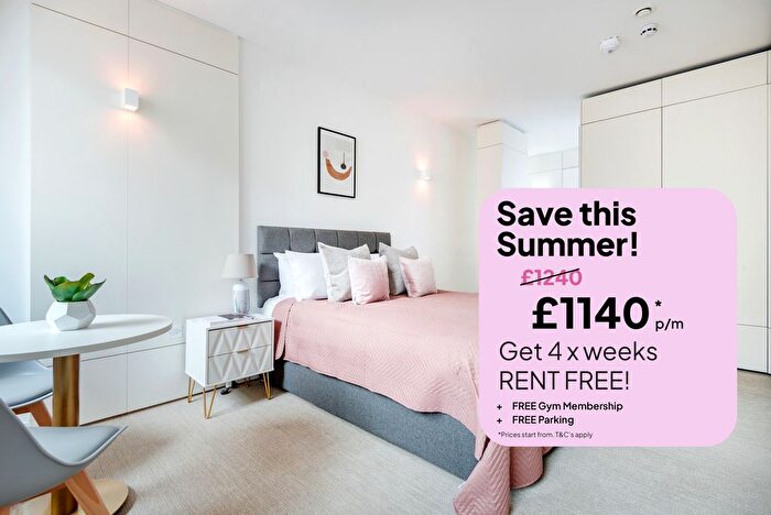 Studio To Rent In Staines Road, Hounslow, TW3