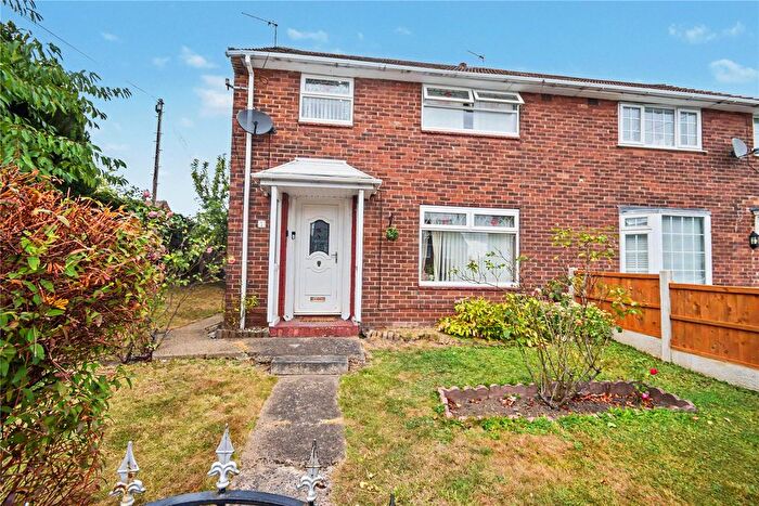 3 Bedroom Semi-Detached House For Sale In Windsor Crescent, Wakefield, West Yorkshire, WF1