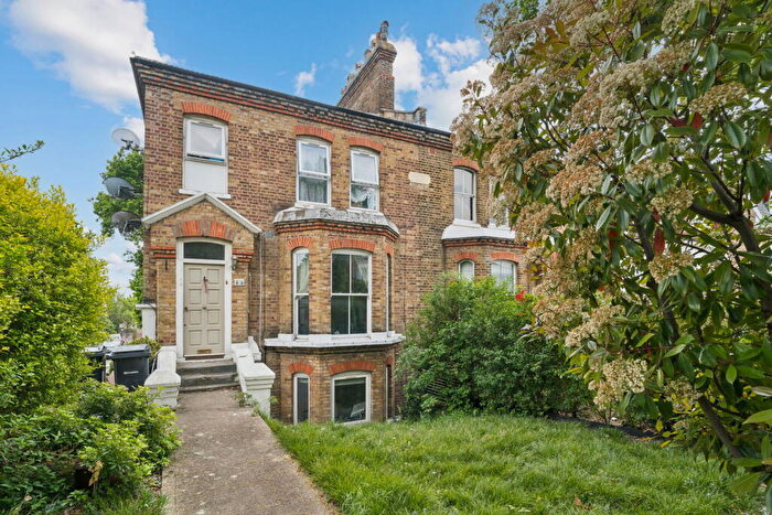 2 Bedroom Flat For Sale In St. German's Road, Honor Oak, SE23