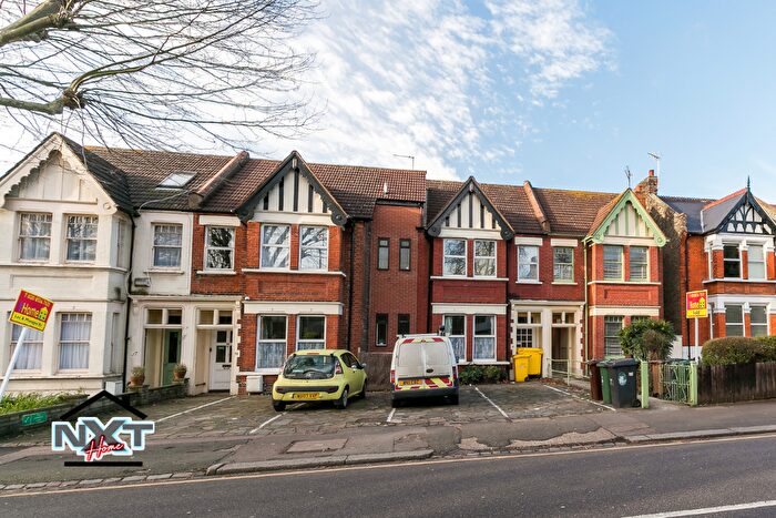 21 Bedroom Terraced House For Sale In The Avenue, London, E4