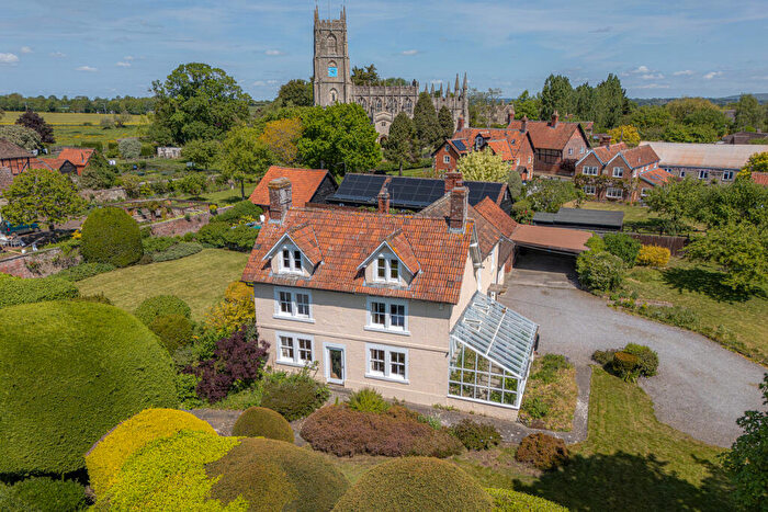 5 Bedroom Detached House For Sale In Steeple Ashton, BA14