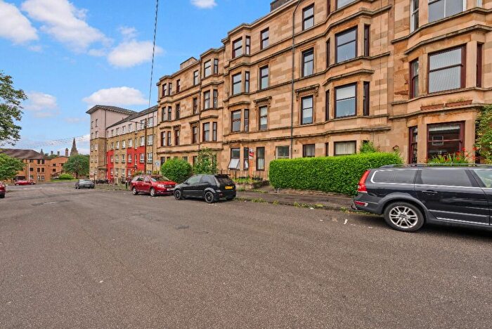 2 Bedroom Flat To Rent In Kirkland Street, North Kelvinside, Glasgow, G20