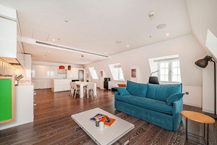 2 Bedroom Flat To Rent In Marconi House, London, WC2R