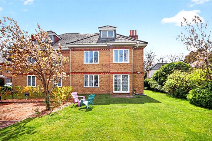 2 Bedroom Apartment For Sale In Woodmill Court, London Road, Ascot, Berkshire, SL5