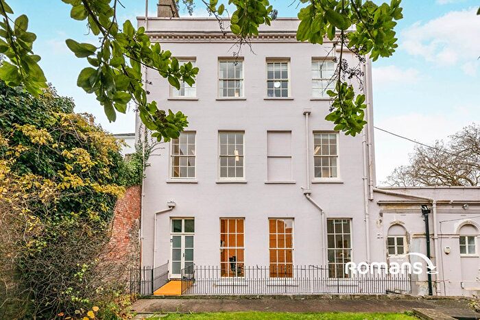 2 Bedroom Flat To Rent In Clifton Down Road, Clifton, Bristol, BS8