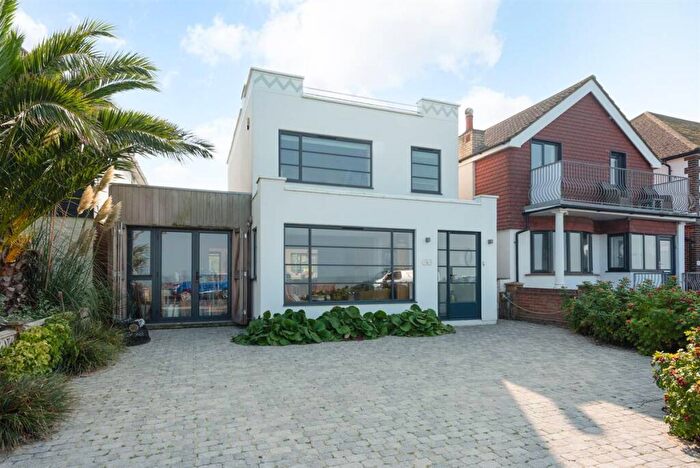 4 Bedroom Detached House For Sale In Marine Parade, Tankerton, Whitstable, CT5