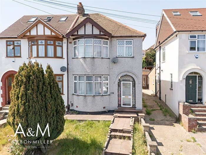 3 Bedroom Semi-Detached House For Sale In Roding Lane North, Woodford Green, IG8