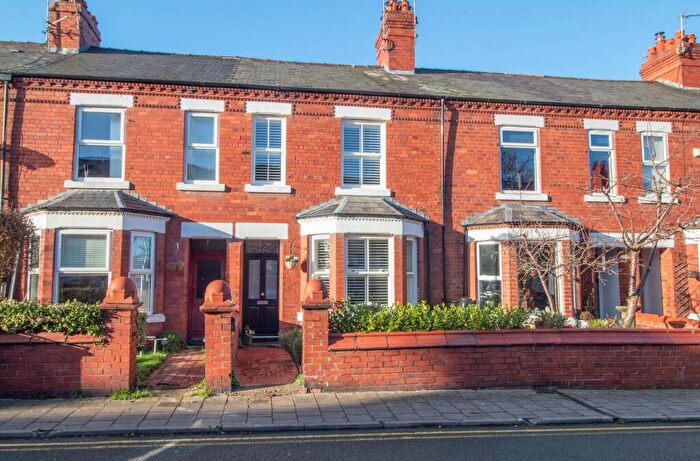 3 Bedroom Terraced House For Sale In Princes Avenue, Chester City Centre, CH1