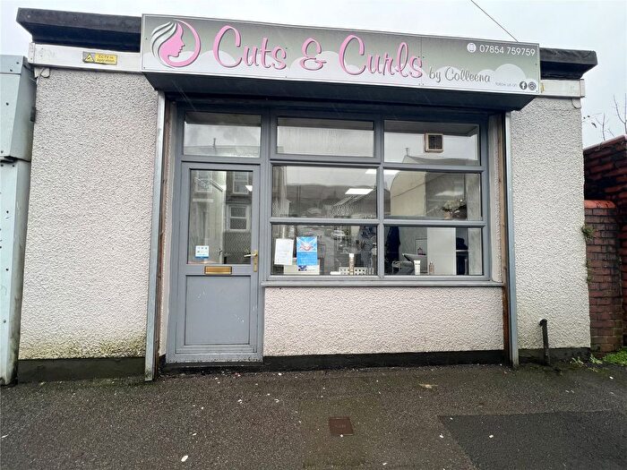 Detached House For Sale In Ynyswen Road, Treorchy, Rhondda Cynon Taff, CF42