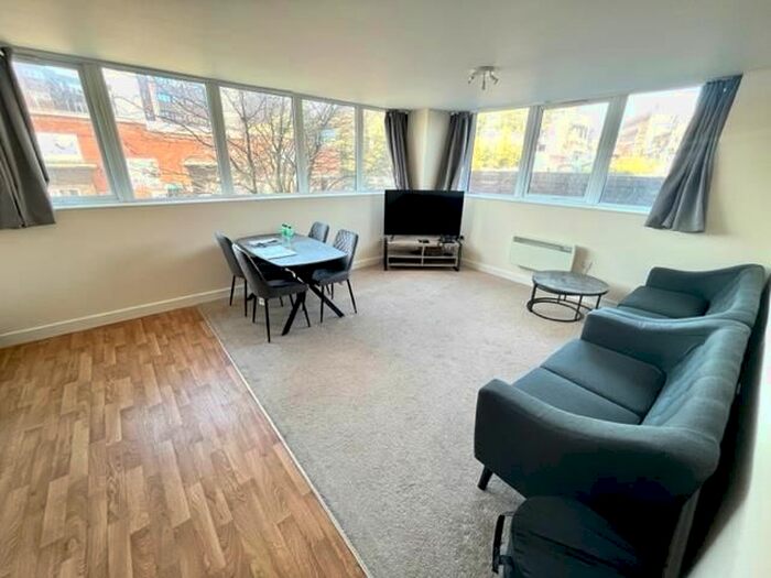2 Bedroom Flat To Rent In The Minories, Dudley, DY2