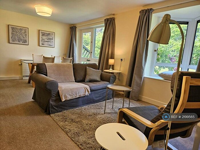 1 Bedroom Flat To Rent In Claverton Court, Chester, CH4