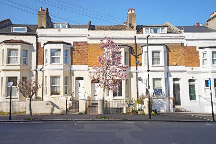4 Bedroom House For Sale In Camden Hill Road, Crystal Palace, London, SE19