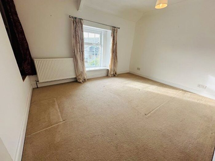2 Bedroom Cottage To Rent In Post Office Terrace, Ponthir, NP18