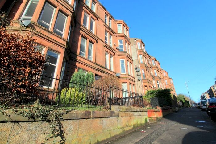 2 Bedroom Flat To Rent In Whitehill Street, Glasgow, G31