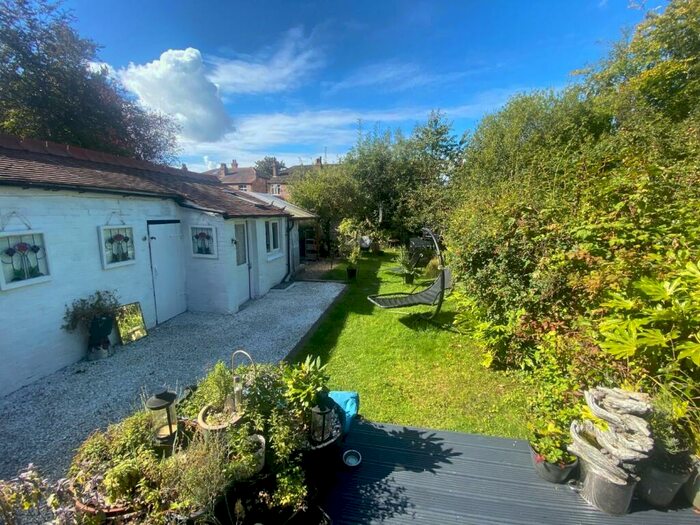 5 Bedroom Semi-Detached House For Sale In Sheringham Road, Manchester, M14
