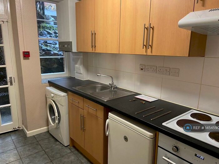 1 Bedroom Flat To Rent In Worrall Road, Bristol, BS8