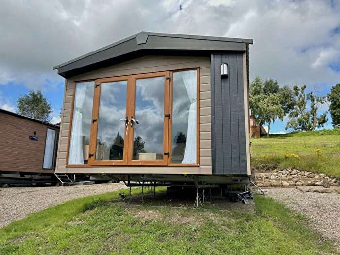 2 Bedroom Mobile/park Home For Sale In Felton, Morpeth, NE65