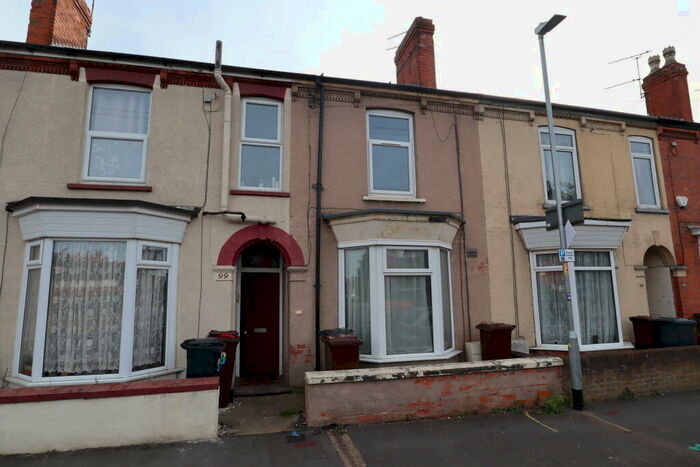 2 Bedroom Terraced House To Rent In Sincil Bank, Lincoln, LN5